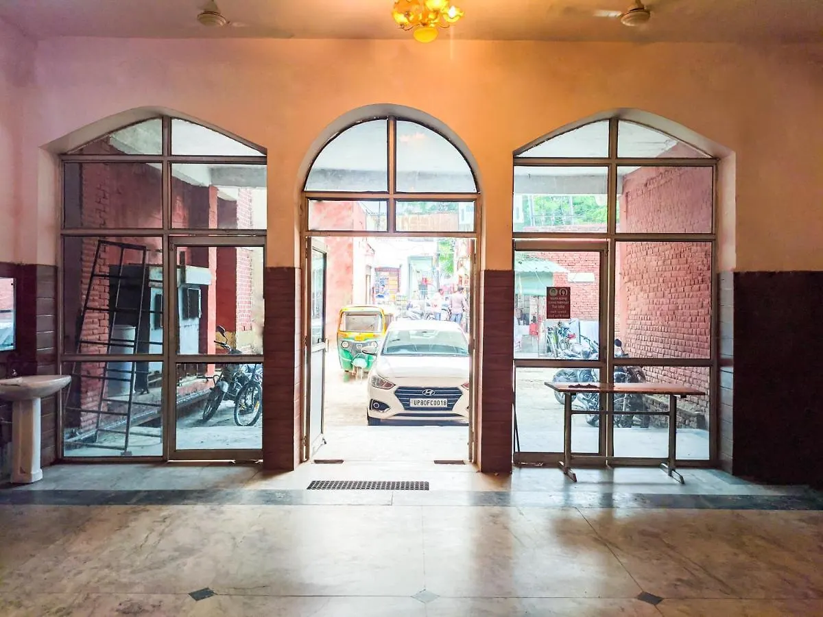 Goverdhan Hotel - Close To Railway Station And Bus Stand Agra
