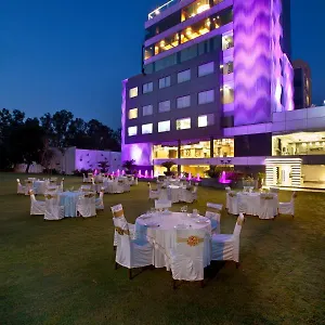 the-altius-a-boutique-hotel.shimlahotels.net/