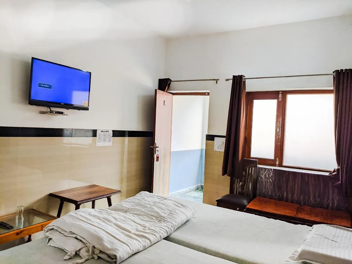 Goverdhan Hotel - Close To Railway Station And Bus Stand アーグラ