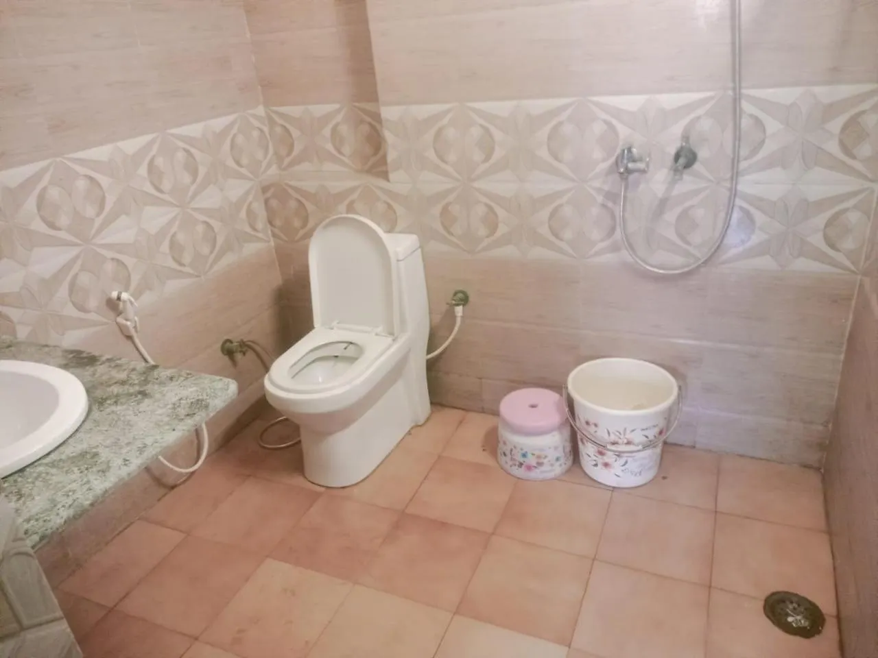 Goverdhan Hotel - Close To Railway Station And Bus Stand アーグラ